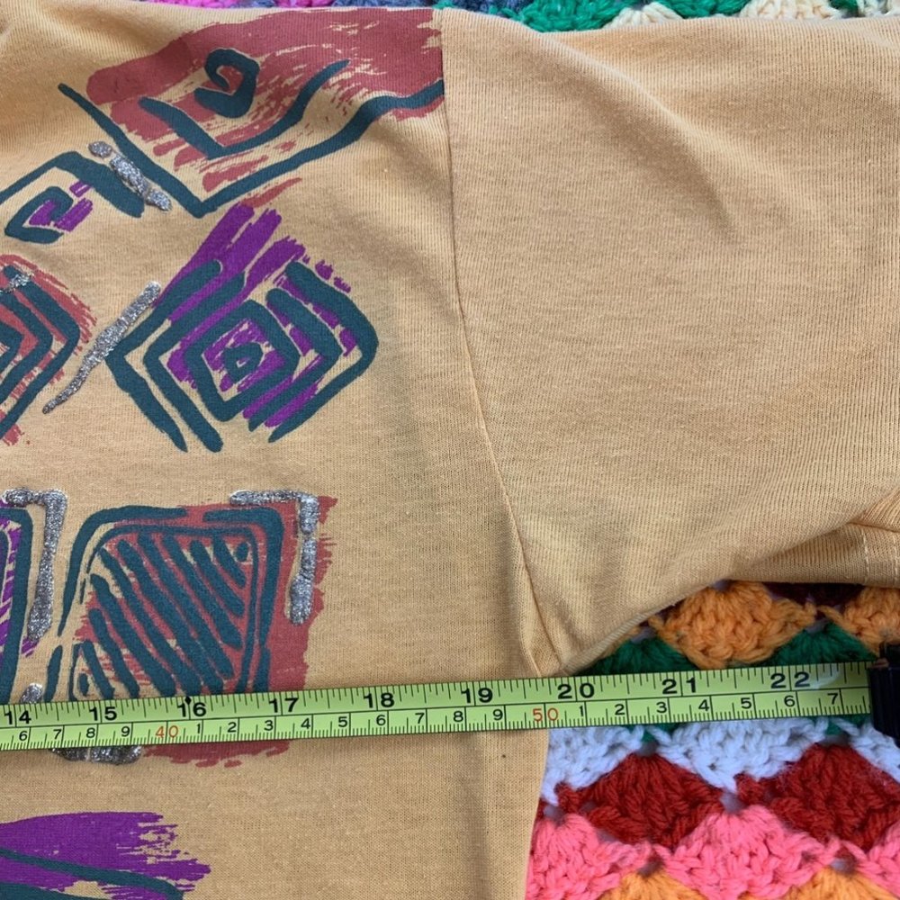 Vintage 90s River Stone Abstract Art Print Metallic USA Made Graphic T-S… - Picture 11 of 15